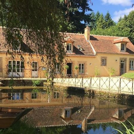 Bed and Breakfast Le Moulin De Corneil Mezilles Экстерьер фото
